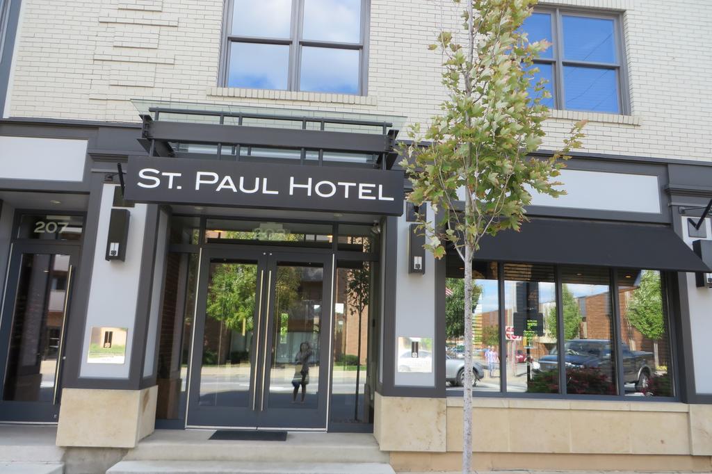 St. Paul Hotel Wooster Exteriör bild